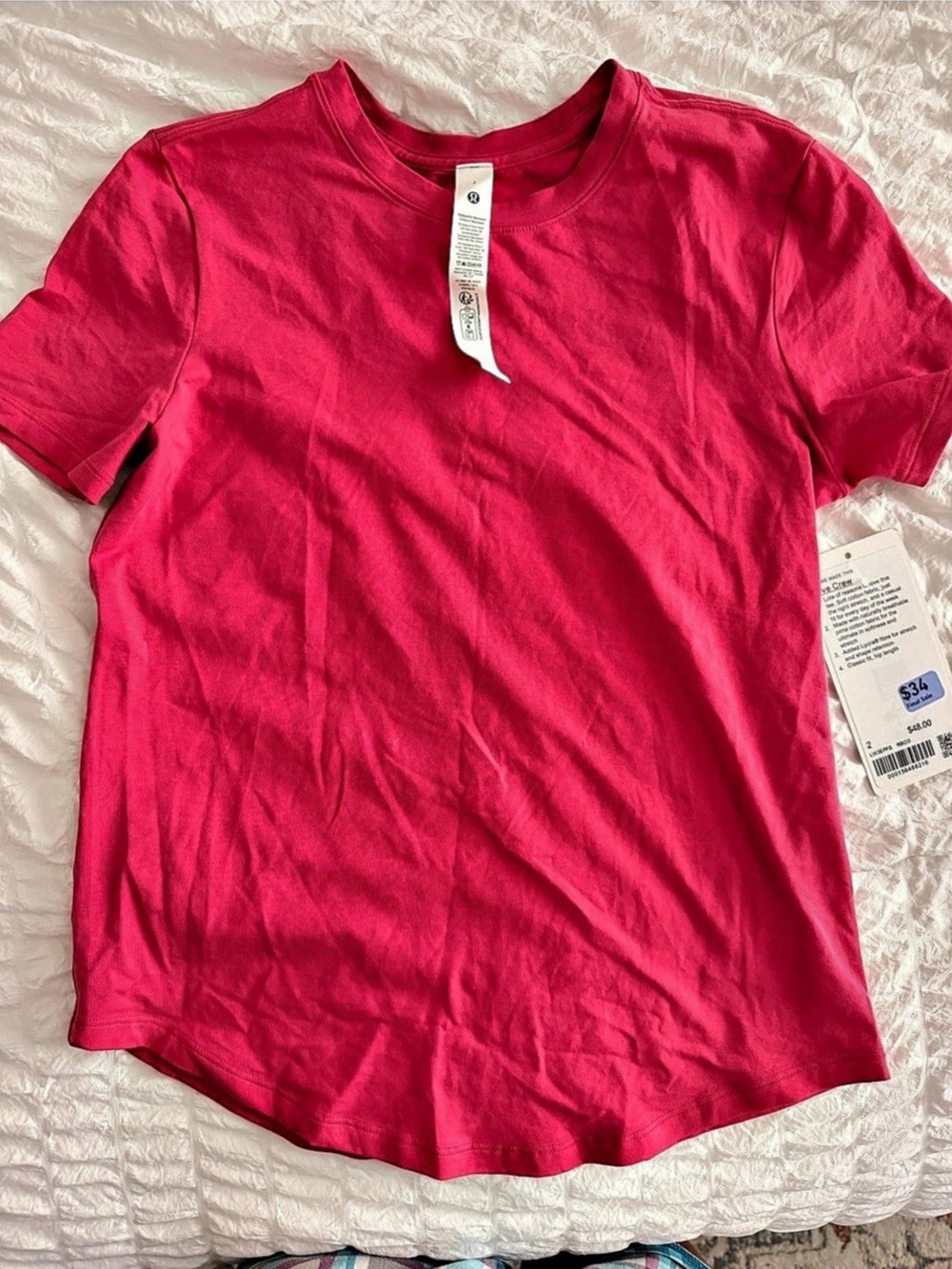lululemon Love Crewneck T-Shirt Short Sleeve Top in Pink Size 4 Like New